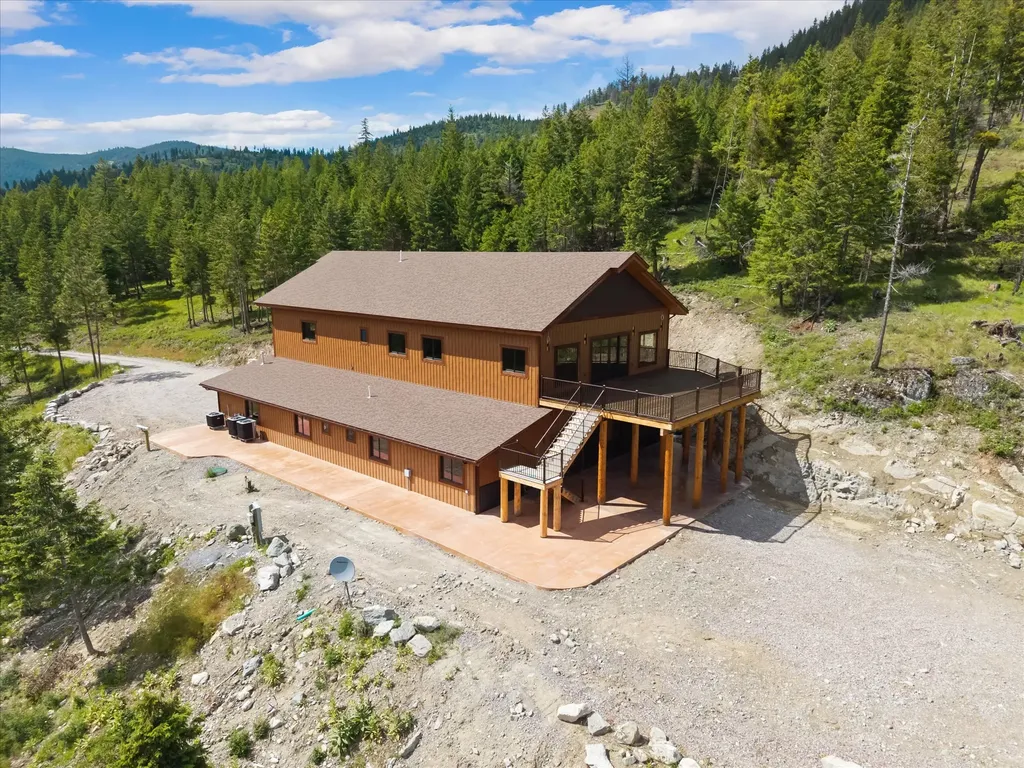 1549 Blacktail Road Lakeside MT 59922