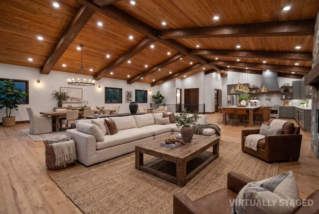 1549 Blacktail Road Lakeside MT 59922