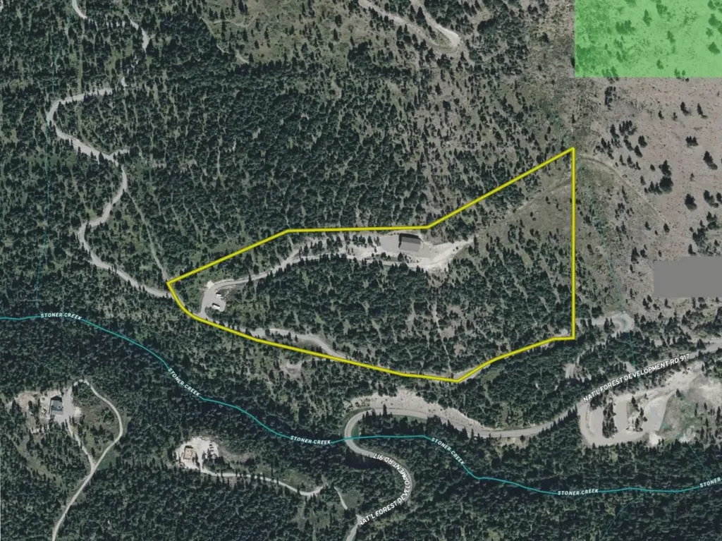 1549 Blacktail Road Lakeside MT 59922