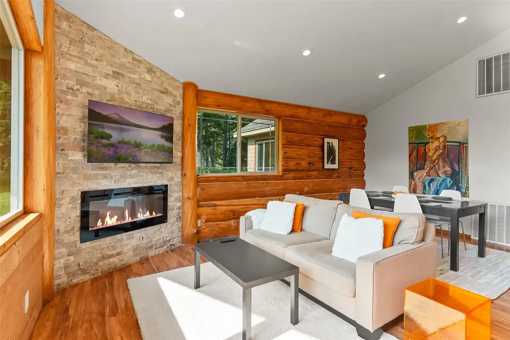 183 Middle View Trail S Columbia Falls MT 59912