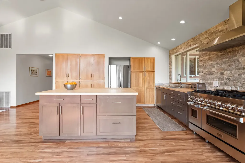 183 Middle View Trail S Columbia Falls MT 59912
