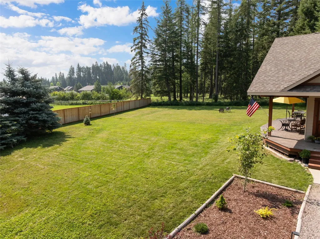 183 Middle View Trail S Columbia Falls MT 59912