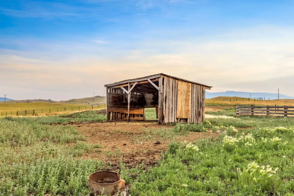 10 Chesapeake Drive Livingston MT 59047