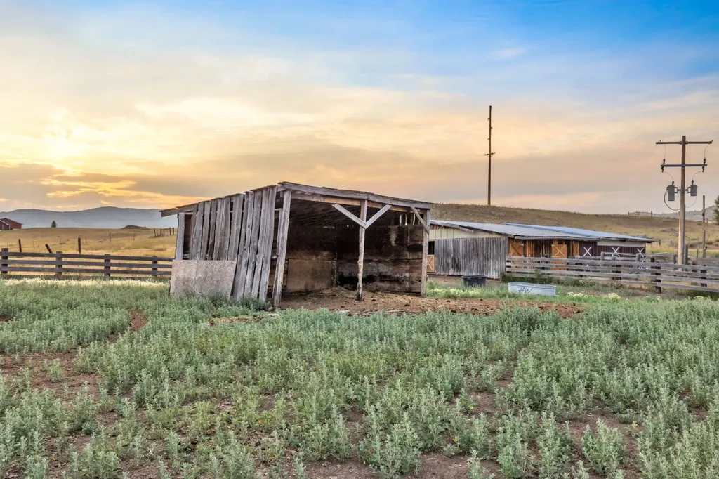 10 Chesapeake Drive Livingston MT 59047