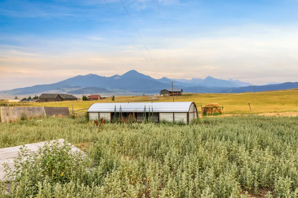 10 Chesapeake Drive Livingston MT 59047