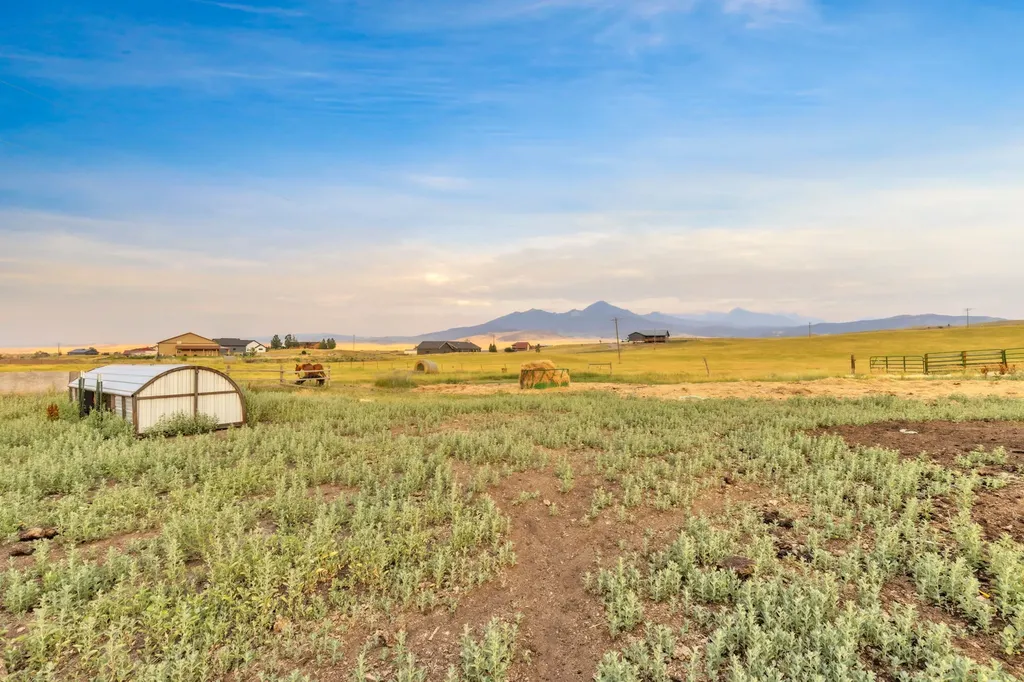 10 Chesapeake Drive Livingston MT 59047
