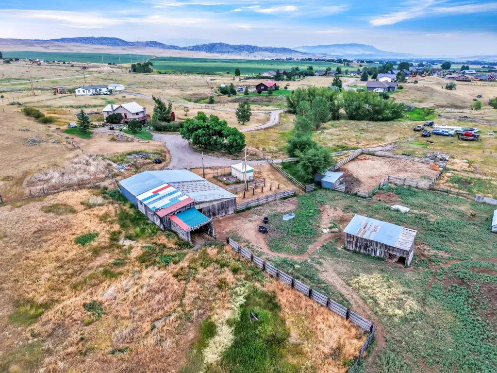 10 Chesapeake Drive Livingston MT 59047