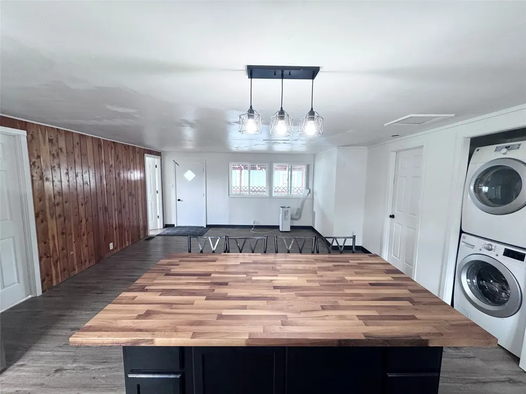 2958 Sunny Side Road Helena MT 59602
