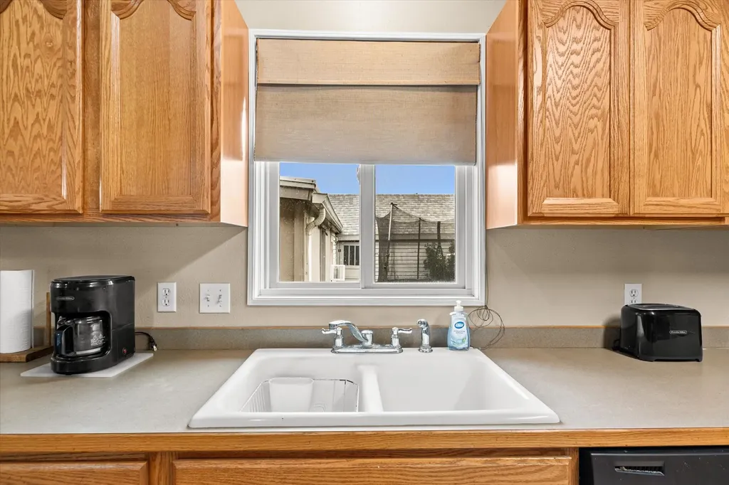 400 N Oak Townsend MT 59644