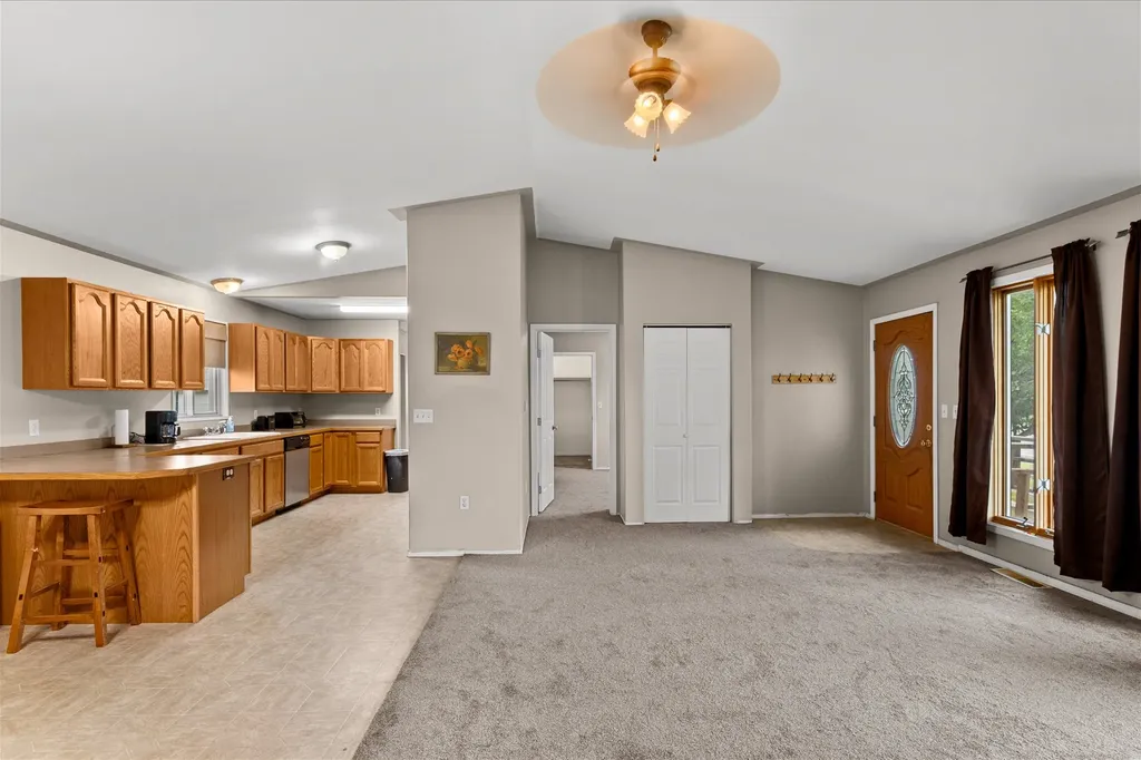 400 N Oak Townsend MT 59644