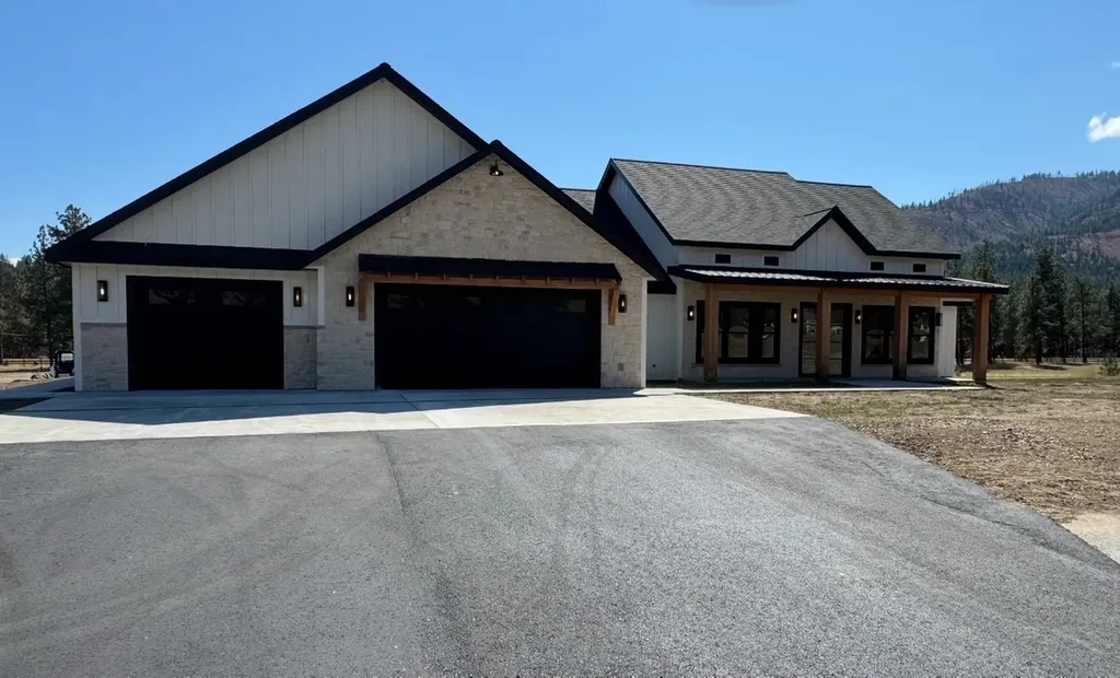 9883 Hatton Lane Lolo MT 59847