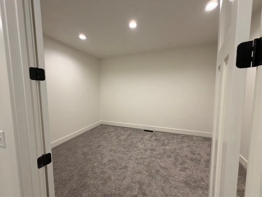 9883 Hatton Lane Lolo MT 59847
