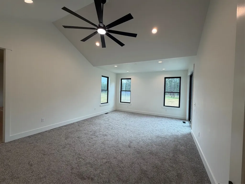 9883 Hatton Lane Lolo MT 59847