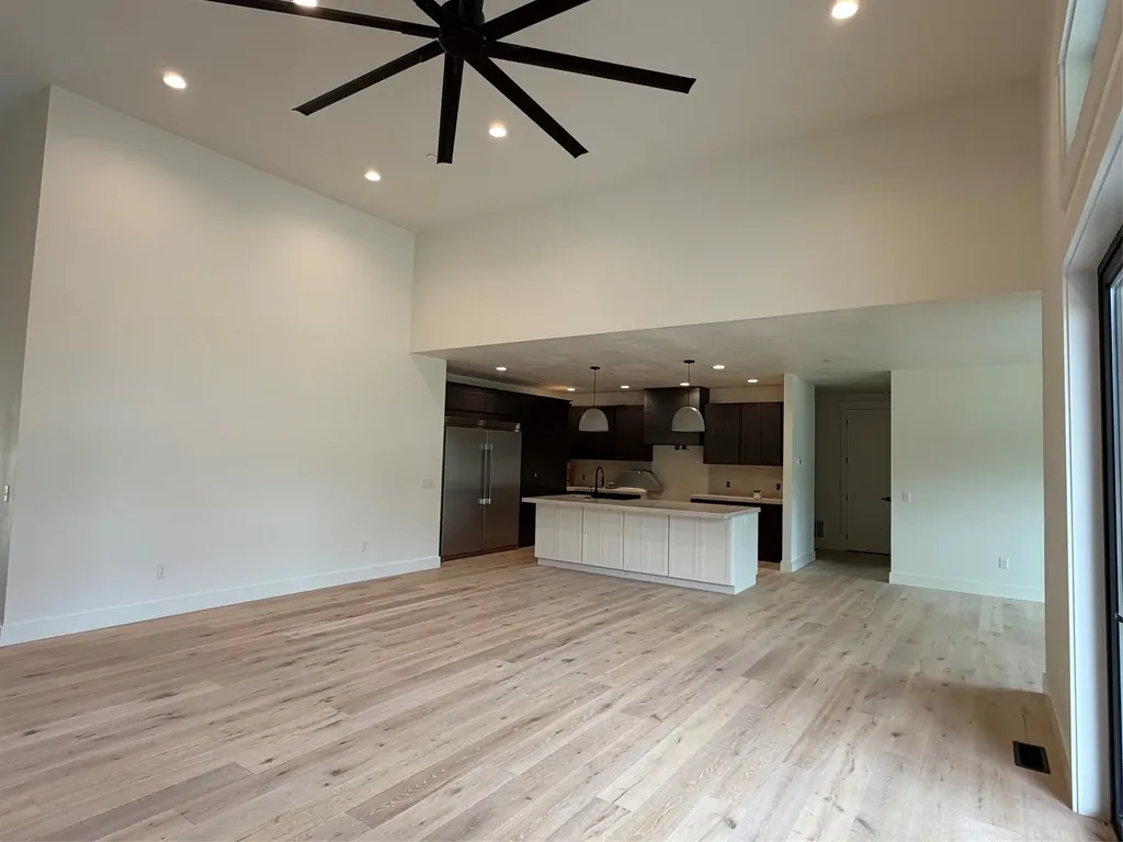 9883 Hatton Lane Lolo MT 59847