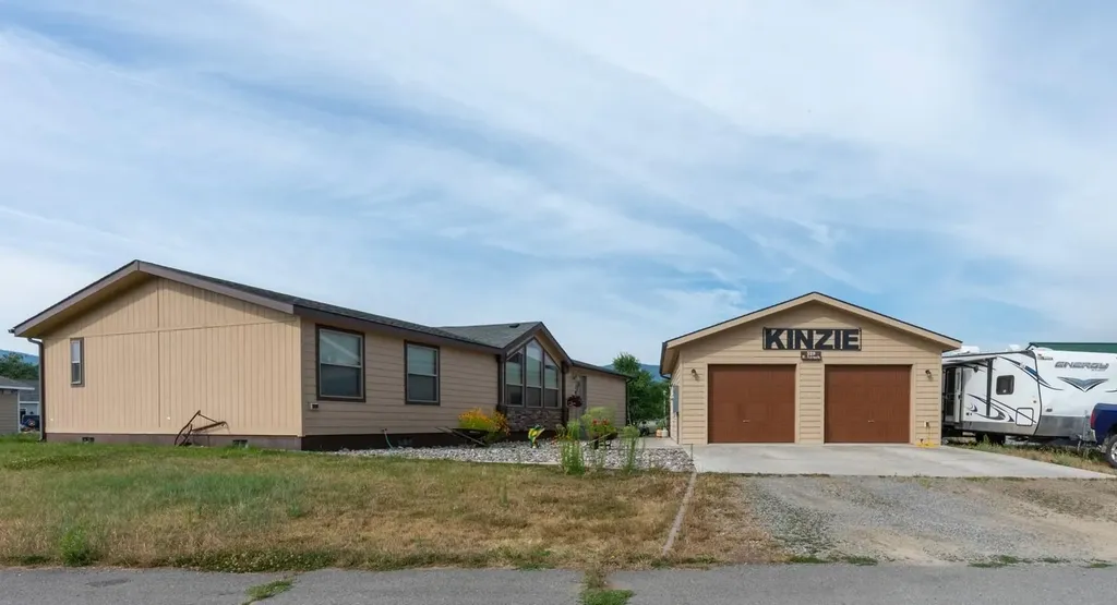 329 E Lynch Street Plains MT 59859