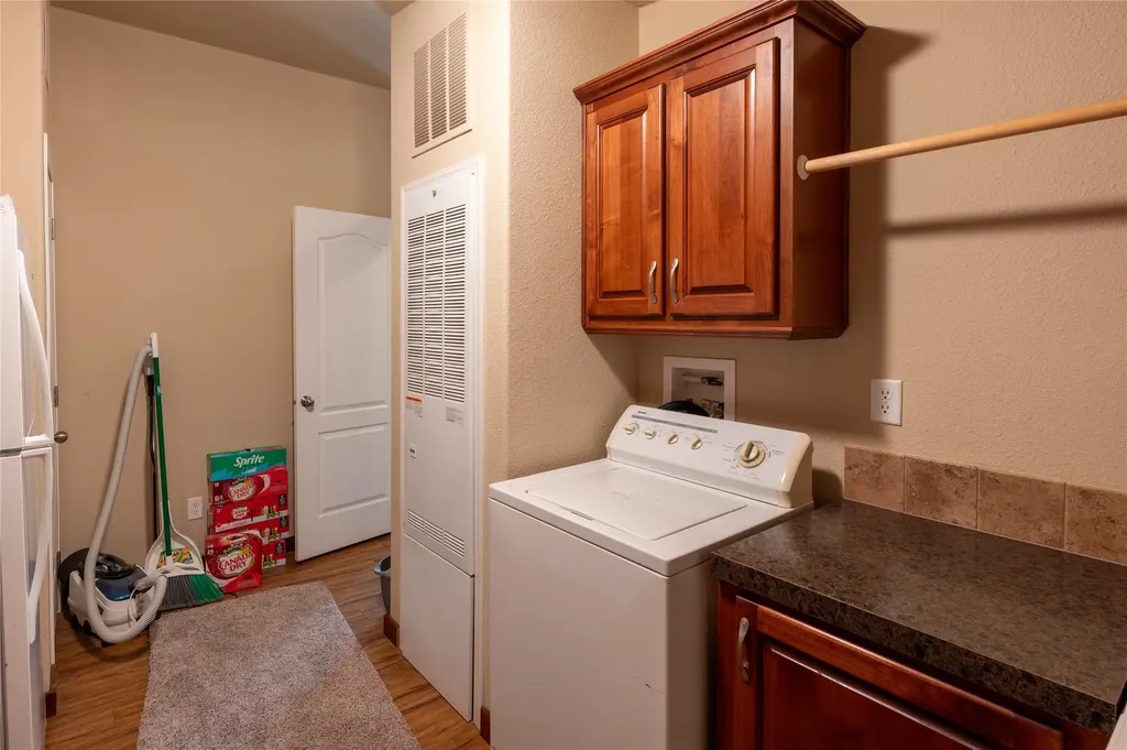 329 E Lynch Street Plains MT 59859