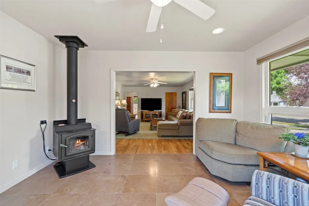 201 N Oak Street Townsend MT 59644