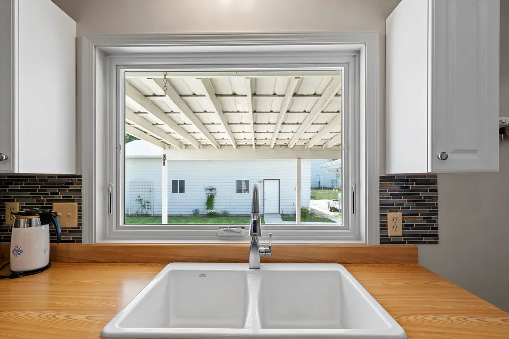 201 N Oak Street Townsend MT 59644