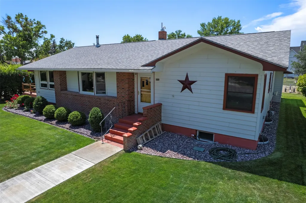 201 N Oak Street Townsend MT 59644