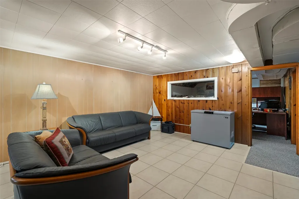 201 N Oak Street Townsend MT 59644