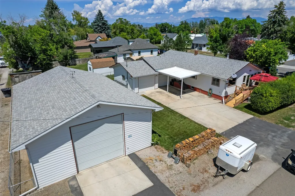 201 N Oak Street Townsend MT 59644