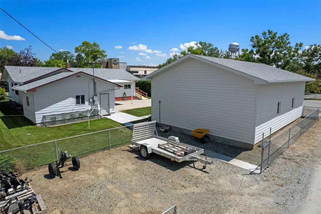 201 N Oak Street Townsend MT 59644