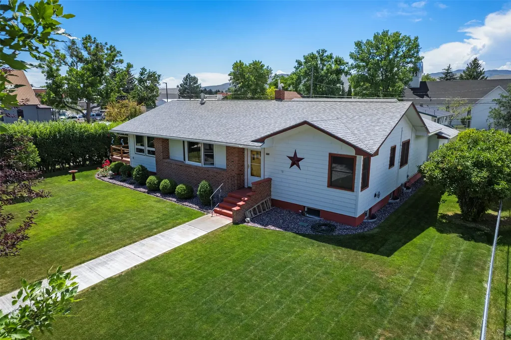 201 N Oak Street Townsend MT 59644