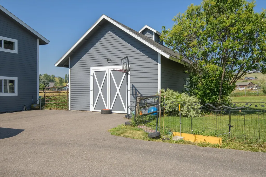 9849 Lees Lane Missoula MT 59808