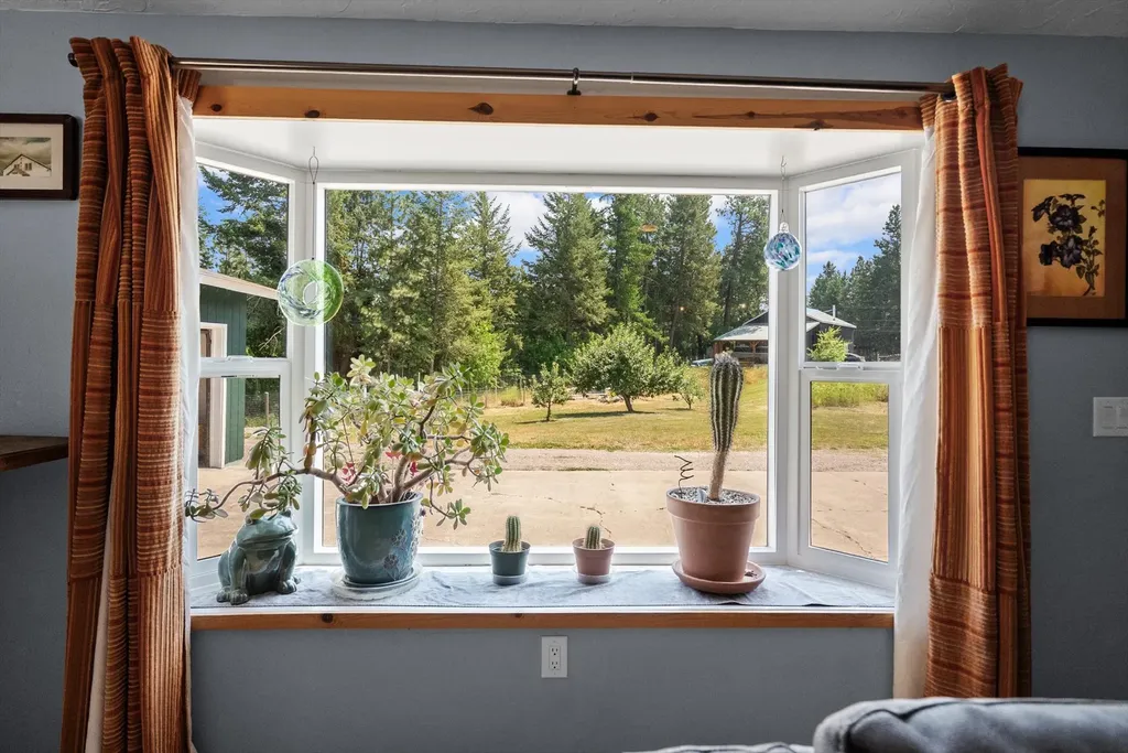 14378 Sylvan Drive Bigfork MT 59911