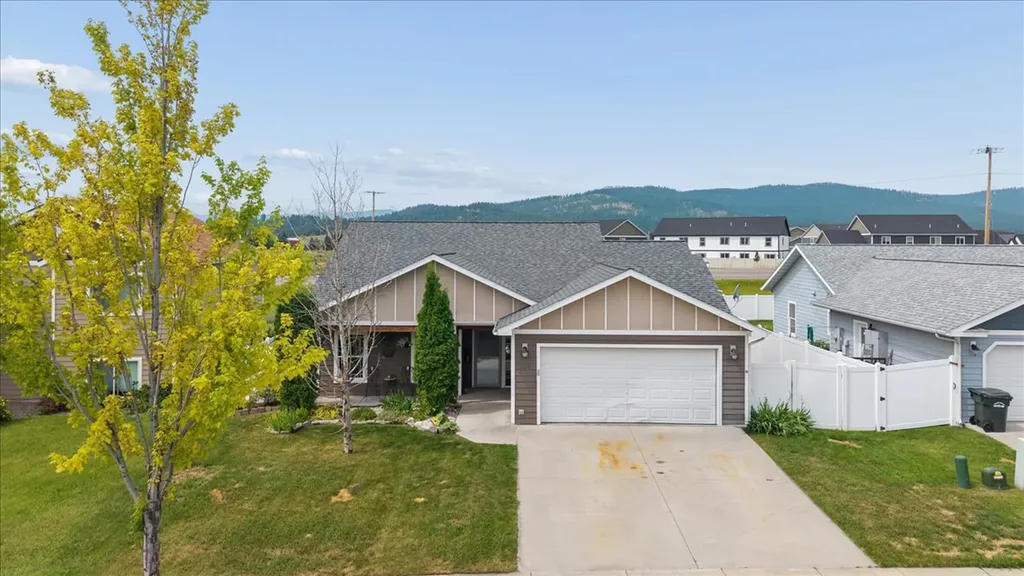 206 Jackson Peak Drive Kalispell MT 59901