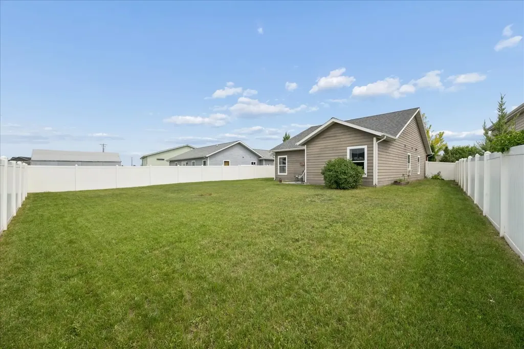 206 Jackson Peak Drive Kalispell MT 59901