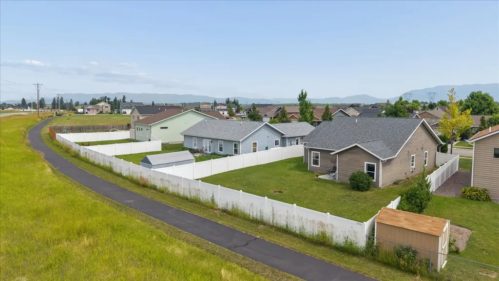206 Jackson Peak Drive Kalispell MT 59901