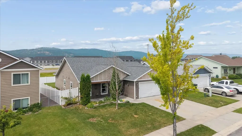 206 Jackson Peak Drive Kalispell MT 59901