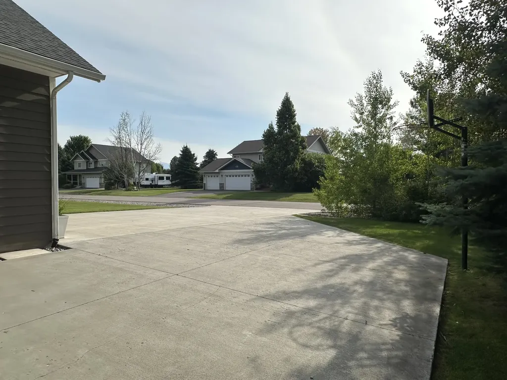 1160 Rocky Meadows Trail Kalispell MT 59901