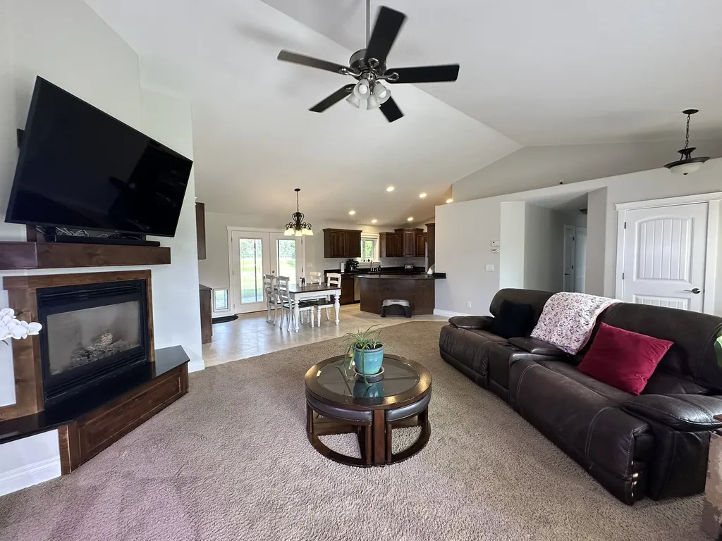 1160 Rocky Meadows Trail Kalispell MT 59901