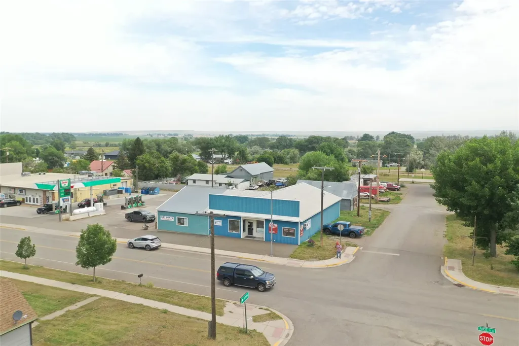 100 1st Street N Cascade MT 59421