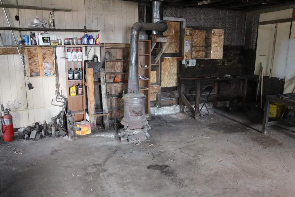 100 1st Street N Cascade MT 59421