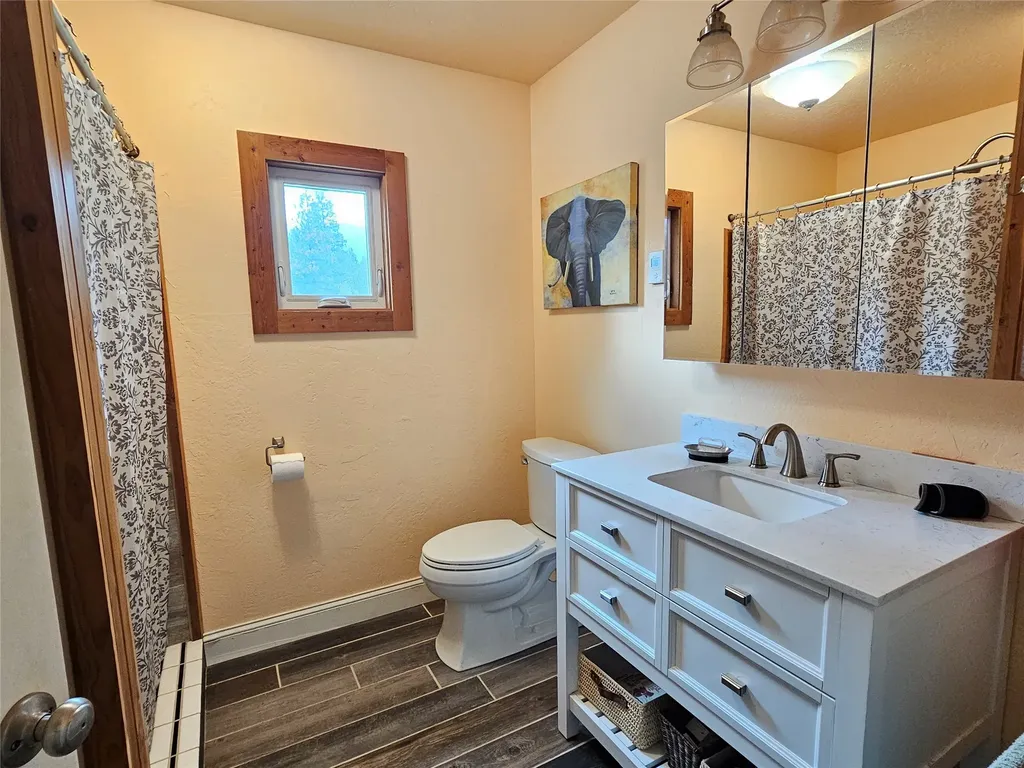 2825 Whites Lane Victor MT 59875