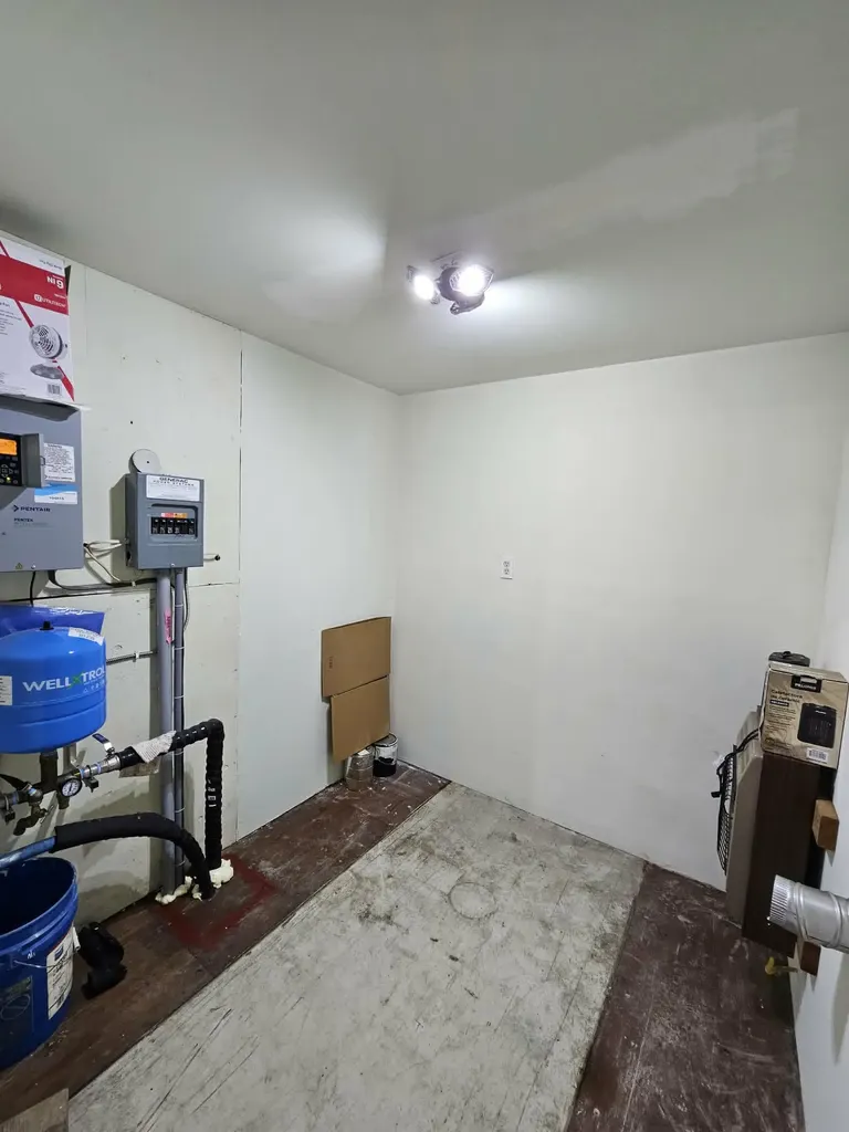 132 Hillview Road Plains MT 59859