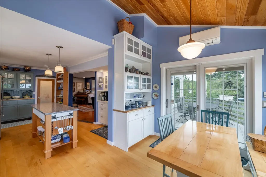 526 S Harris Street Helena MT 59601