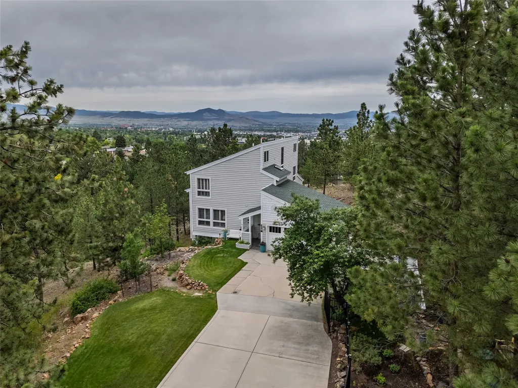 526 S Harris Street Helena MT 59601