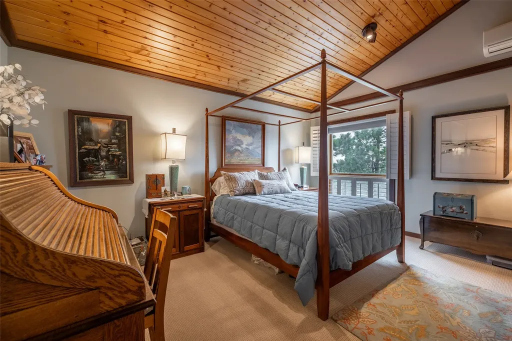 526 S Harris Street Helena MT 59601