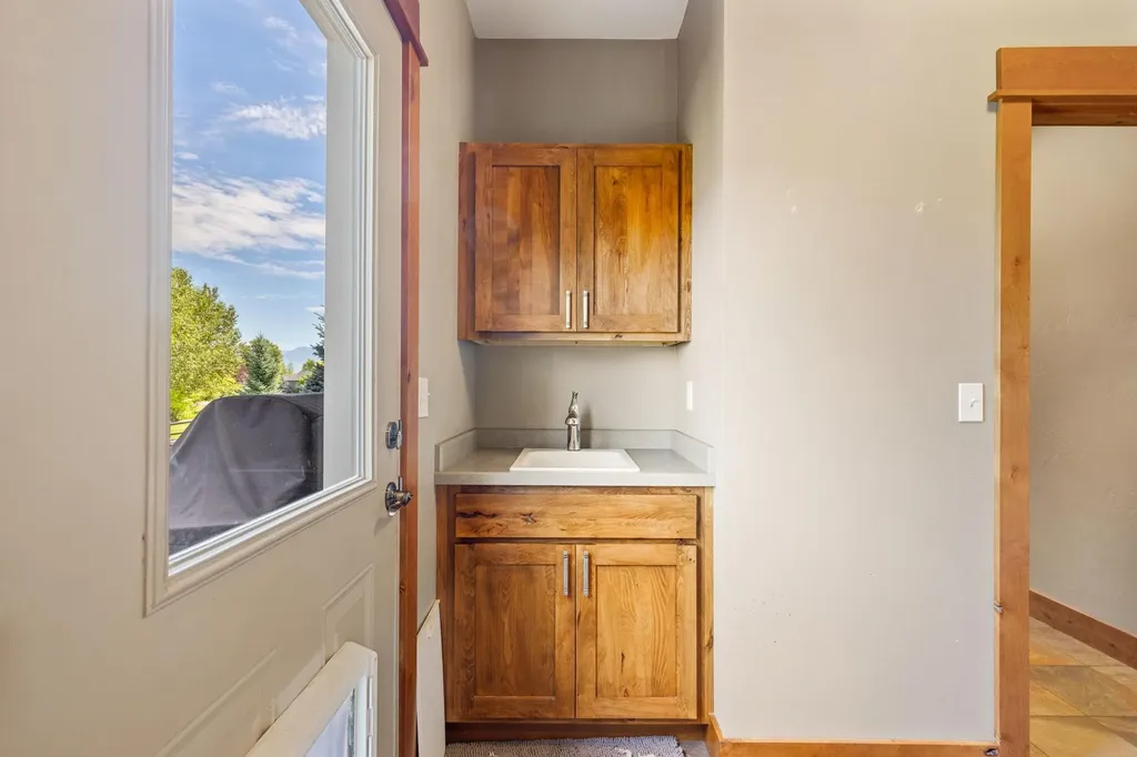 267 Blazer Trail Bozeman MT 59718