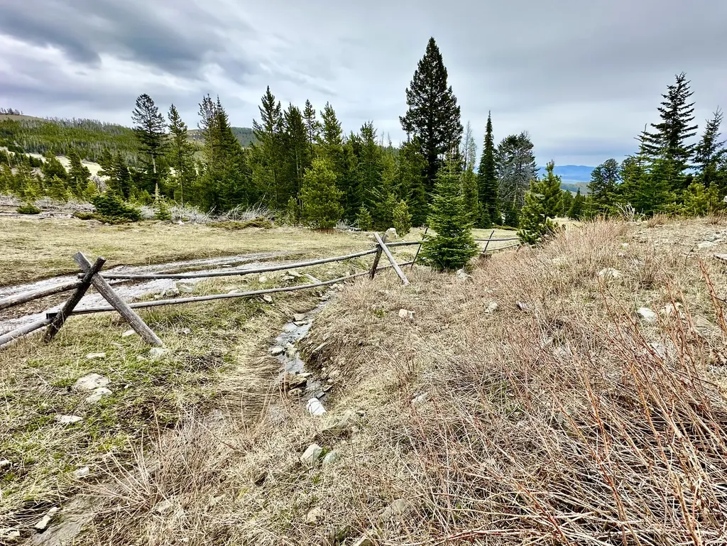 22 Indian Creek Road Townsend MT 59644