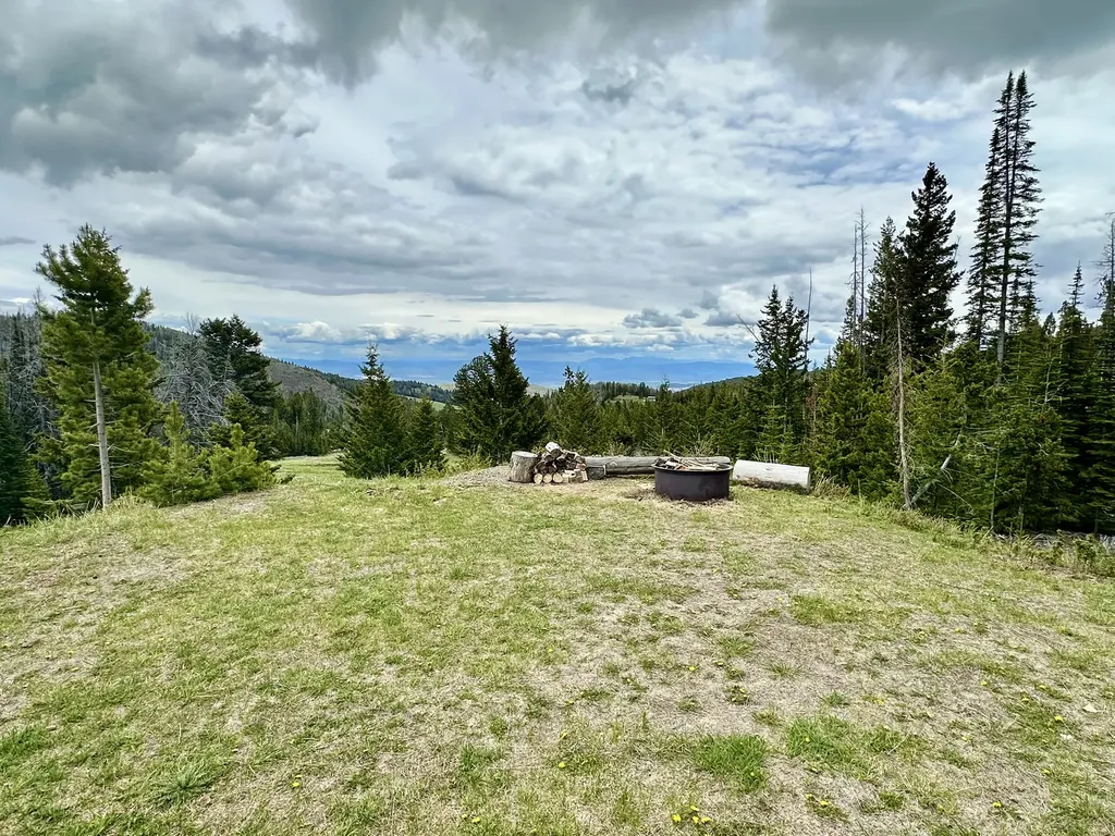 22 Indian Creek Road Townsend MT 59644