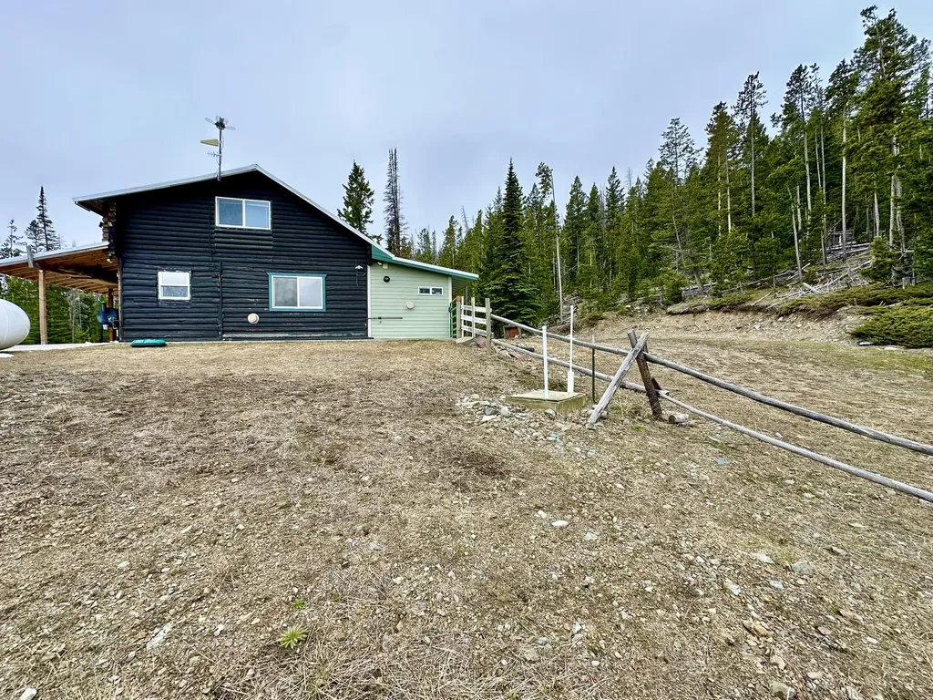 22 Indian Creek Road Townsend MT 59644