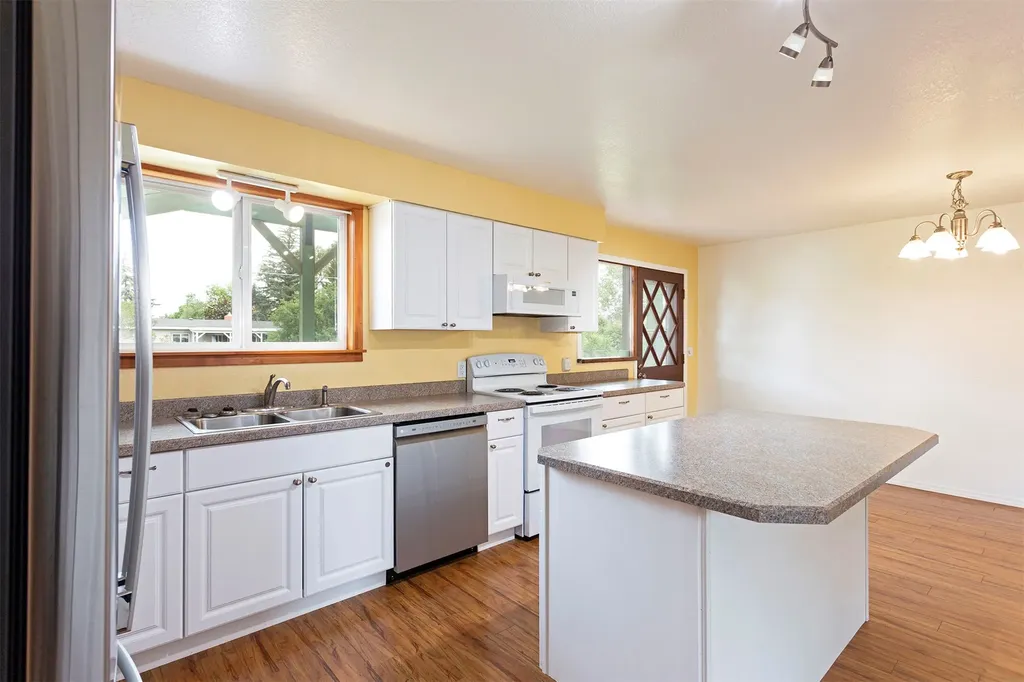 296 S Sapphire Street Hamilton MT 59840