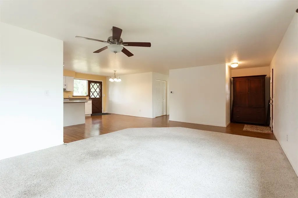 296 S Sapphire Street Hamilton MT 59840