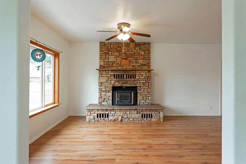 296 S Sapphire Street Hamilton MT 59840