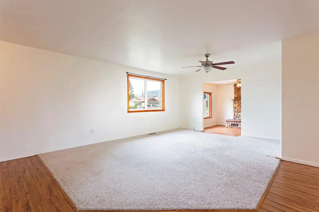296 S Sapphire Street Hamilton MT 59840